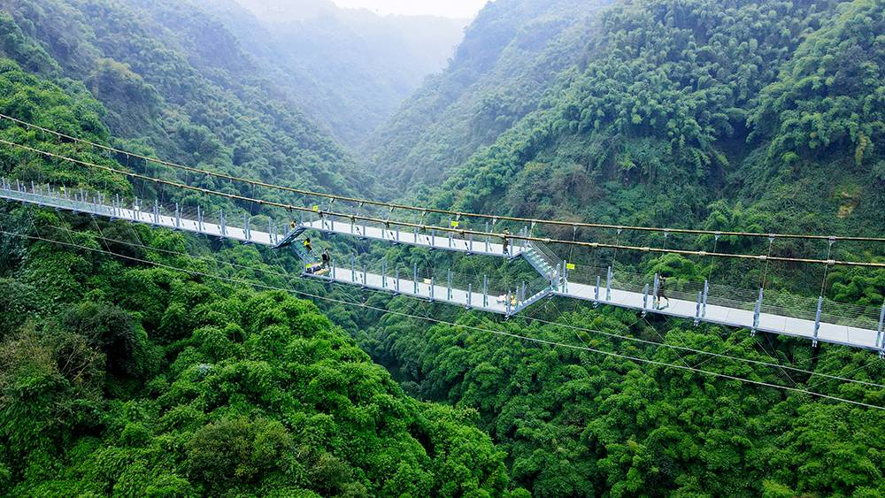 仙侶攬月橋